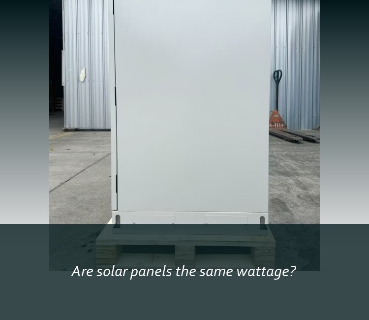 Are solar panels the same wattage?