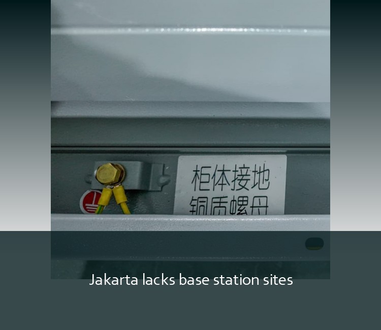 Jakarta lacks base station sites